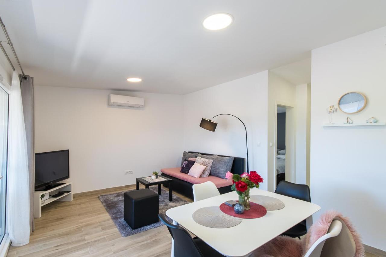 Apartment Finta Rogotin Extérieur photo